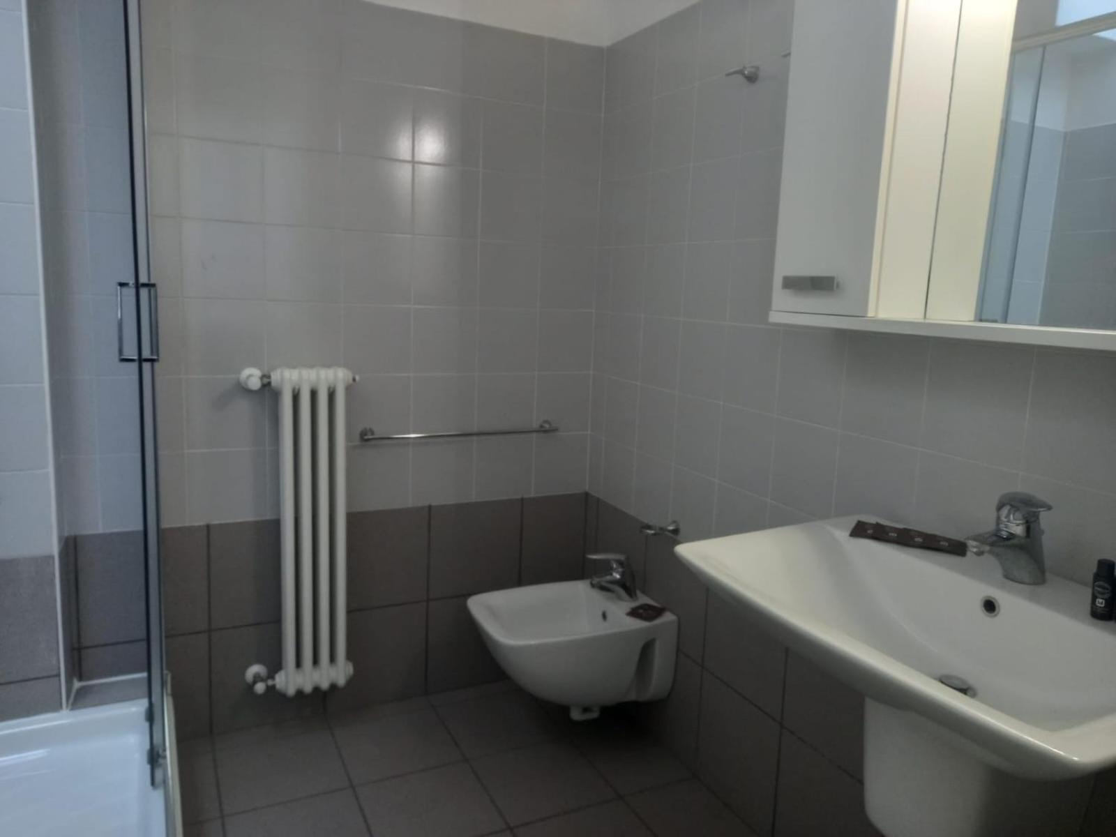 Appartamenti Tra Lago E Montagna Casa Ideale Lecco לקו מראה חיצוני תמונה