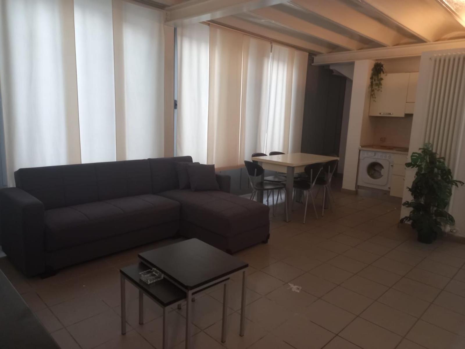 Appartamenti Tra Lago E Montagna Casa Ideale Lecco לקו מראה חיצוני תמונה
